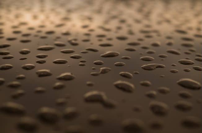 surface tension of water