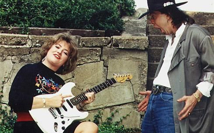 stevie ray vaughan wife