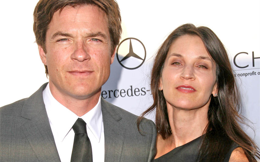 who is jason bateman's wife